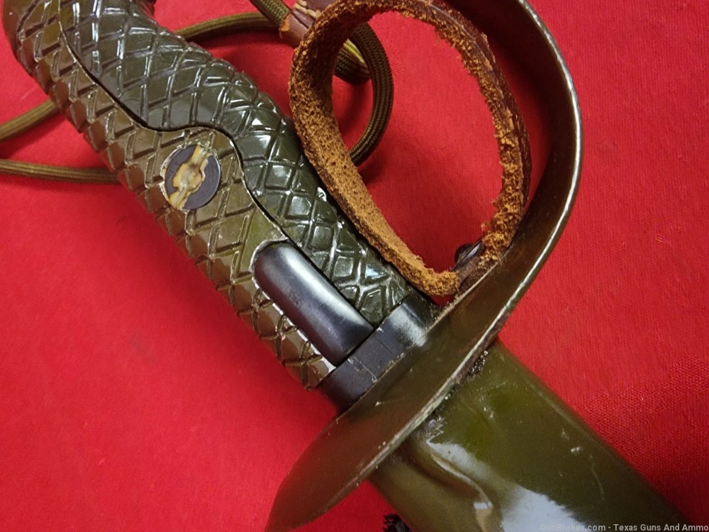 AUTHENTIC ORIGINAL PLA CHINESE 1965 CAVALRY SABRE SWORD GREAT SHAPE-img-23