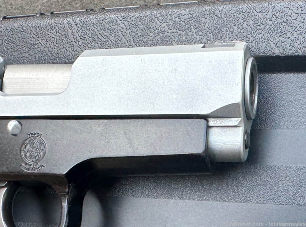 S&W 457 Compact .45 ACP, Metal Frame, Discontinued in 2006-img-17