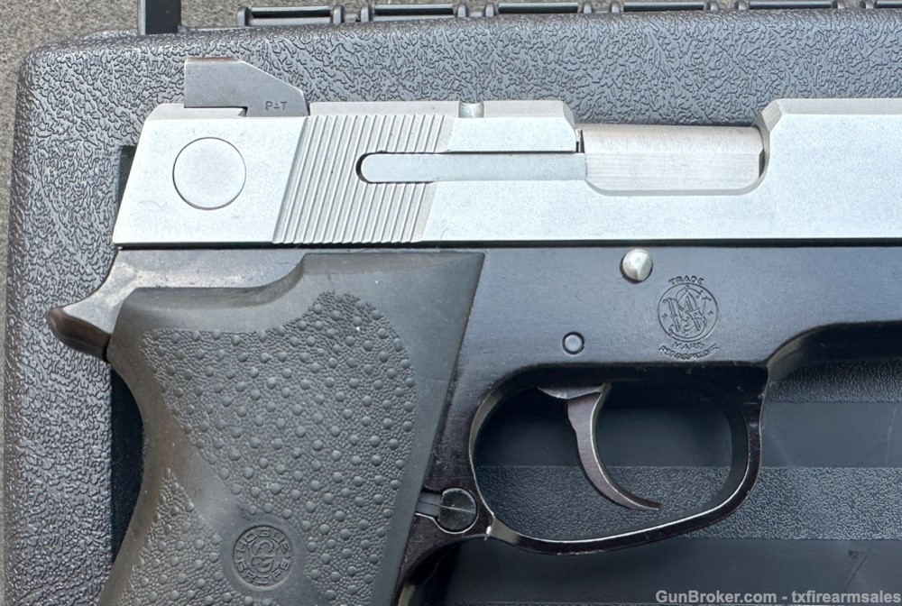 S&W 457 Compact .45 ACP, Metal Frame, Discontinued in 2006-img-12