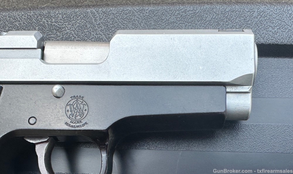 S&W 457 Compact .45 ACP, Metal Frame, Discontinued in 2006-img-15