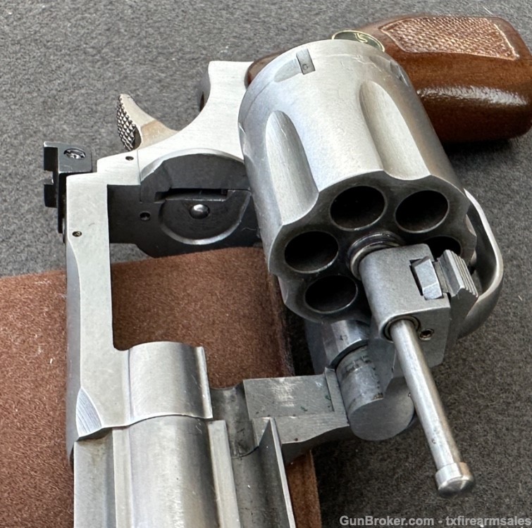 Dan Wesson 715 .357 Magnum, Stainless Steel, 4" Barrel, Monson, Mass-img-32