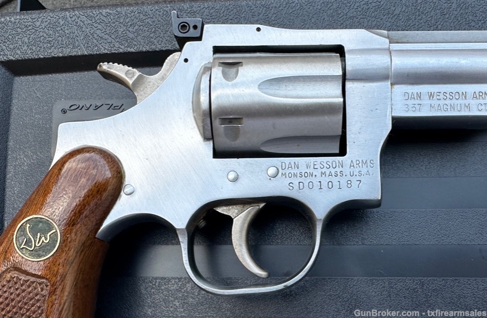Dan Wesson 715 .357 Magnum, Stainless Steel, 4" Barrel, Monson, Mass-img-3