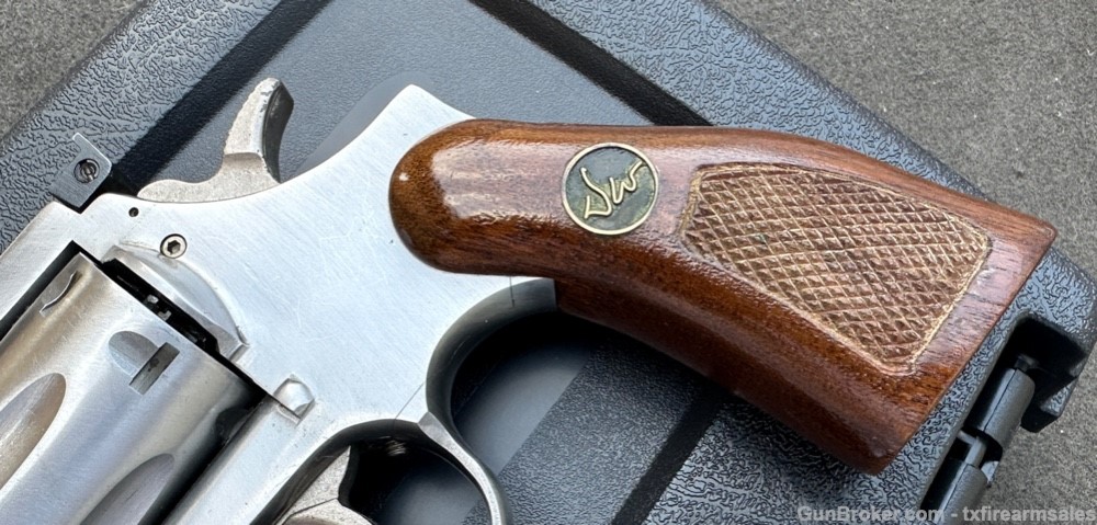 Dan Wesson 715 .357 Magnum, Stainless Steel, 4" Barrel, Monson, Mass-img-10
