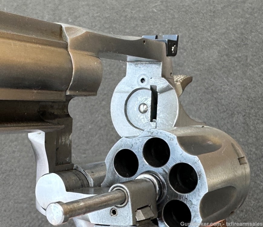 Dan Wesson 715 .357 Magnum, Stainless Steel, 4" Barrel, Monson, Mass-img-27