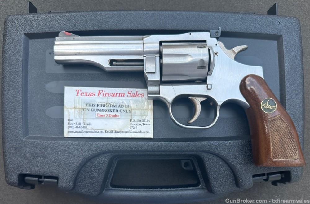 Dan Wesson 715 .357 Magnum, Stainless Steel, 4" Barrel, Monson, Mass-img-9