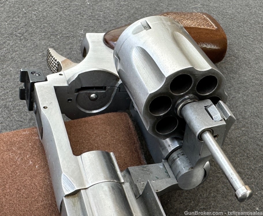Dan Wesson 715 .357 Magnum, Stainless Steel, 4" Barrel, Monson, Mass-img-33