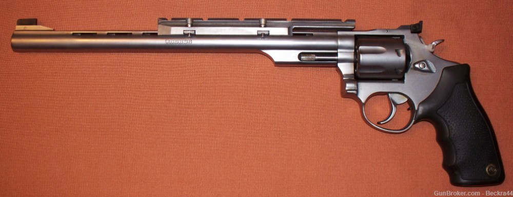 Taurus Stainless seven shot revolver in .218 Bee -img-1