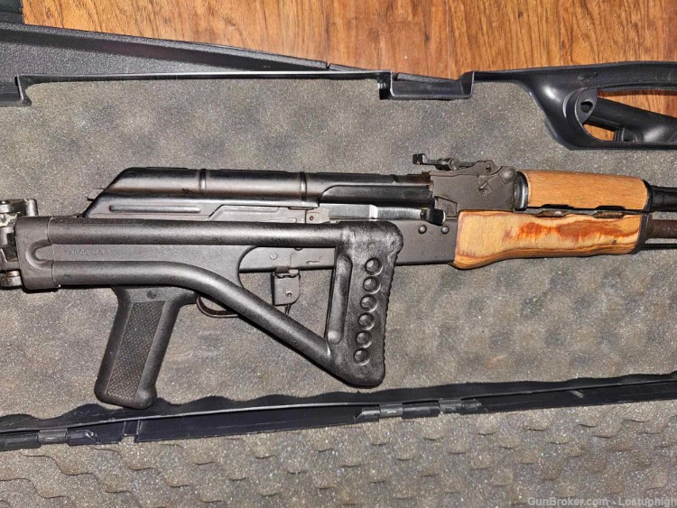 AK-47s make Easter more fun-img-3