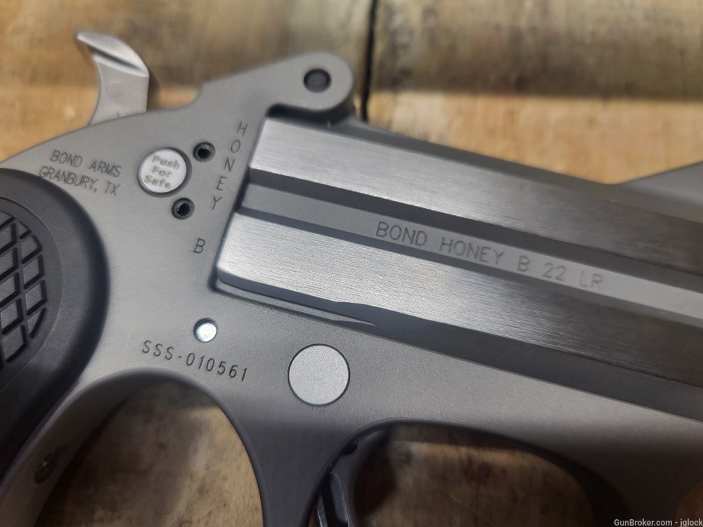 Bond Arms BoneyB Derringer,.22LR,NEW-img-5