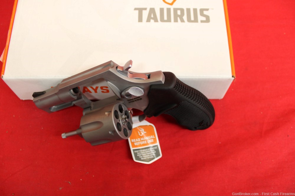 TAURUS 327 .327FED MAG, Taurus stainless 2" .327 Federal Magnum-img-3