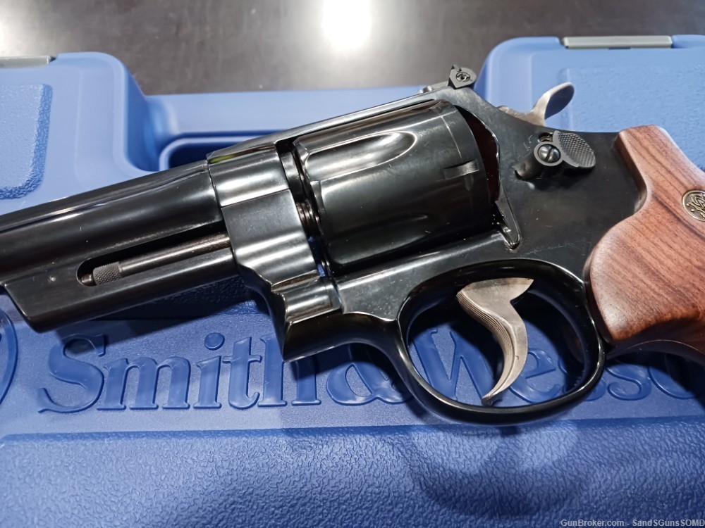 SMITH & WESSON MODEL 25 CLASSIC 45 COLT 6.5" 6 ROUND Double Action Revolver-img-2