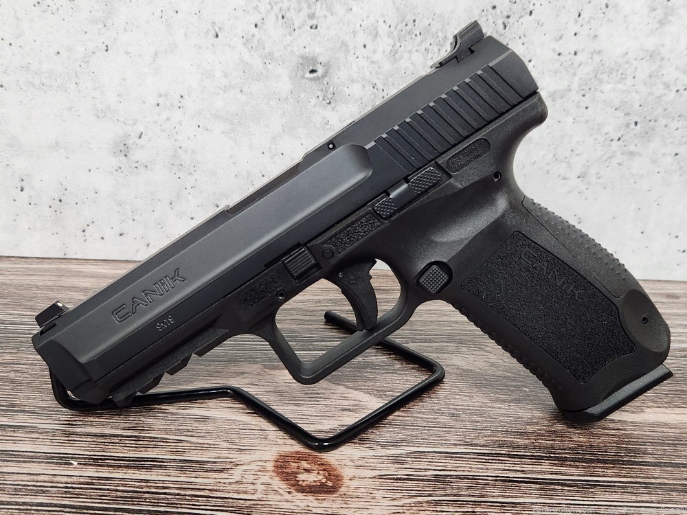 Canik TP9SF 9mm 18+1 w/ Holster-img-0