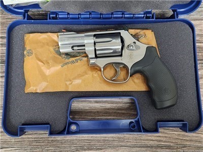 S&W Smith & Wesson 686 Plus .357mag 7 shot 2.5"