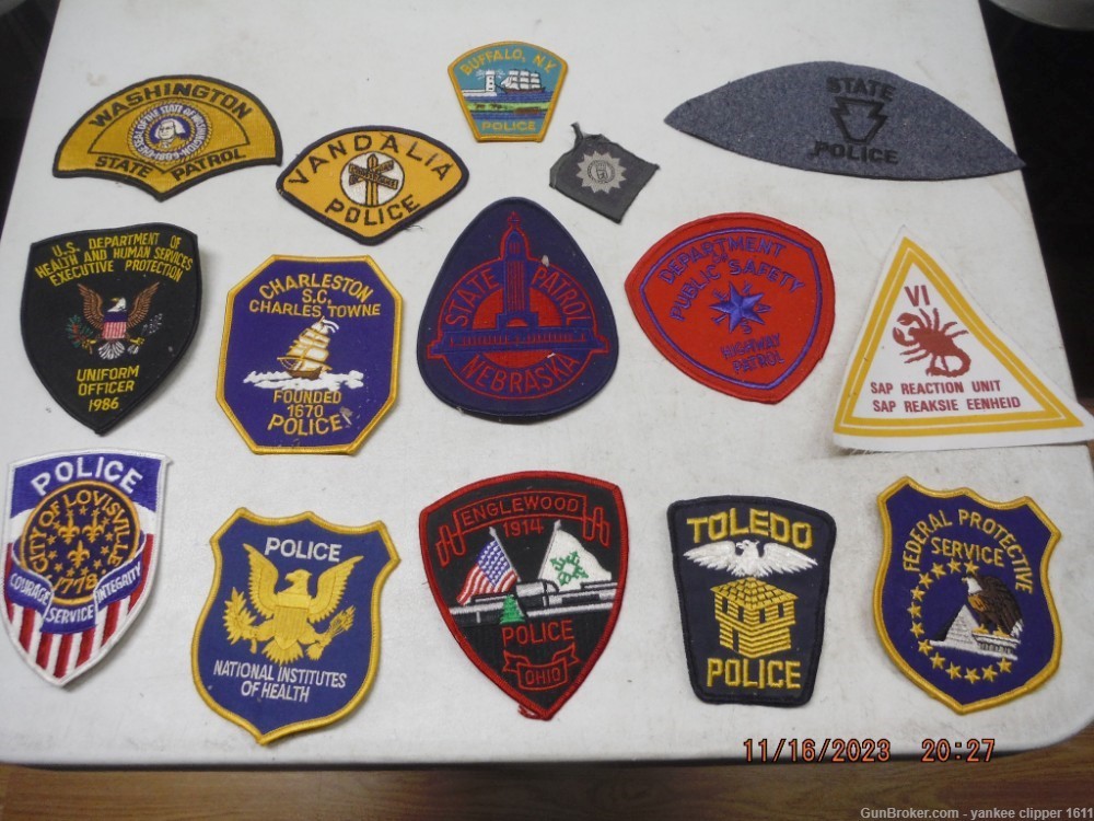 95 Police and Military patches lot of 95-img-14
