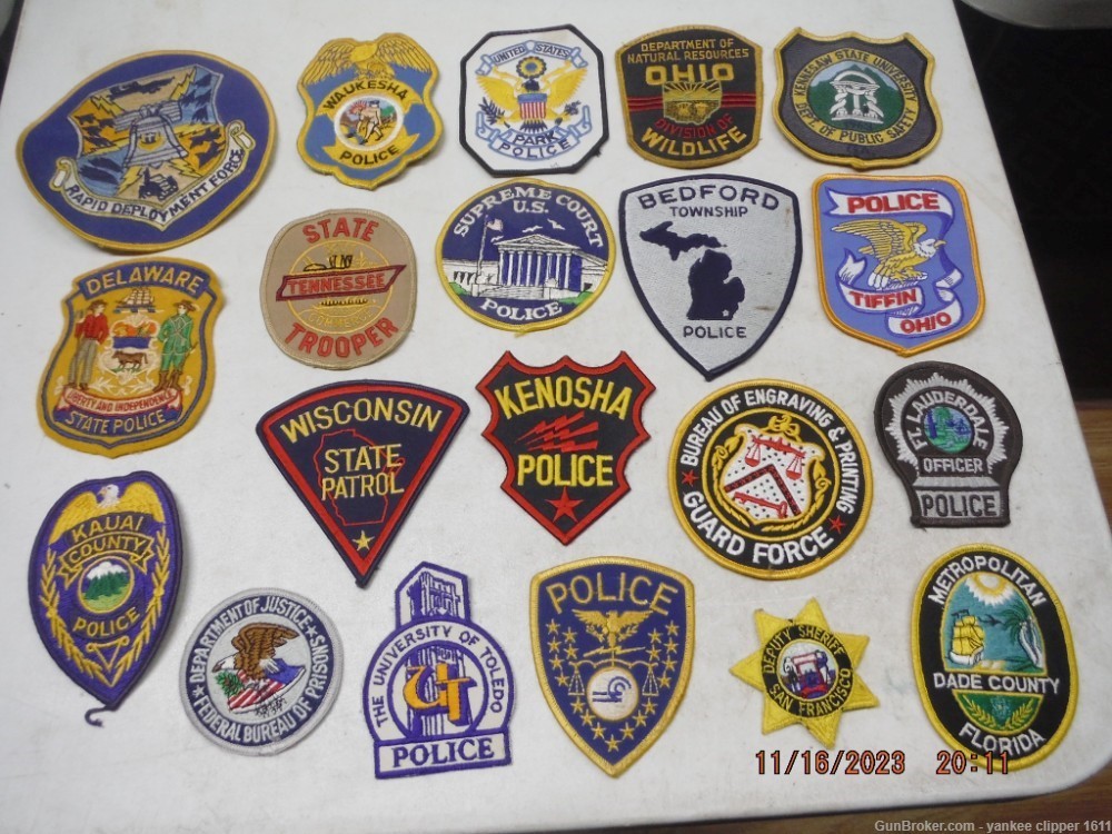 95 Police and Military patches lot of 95-img-0