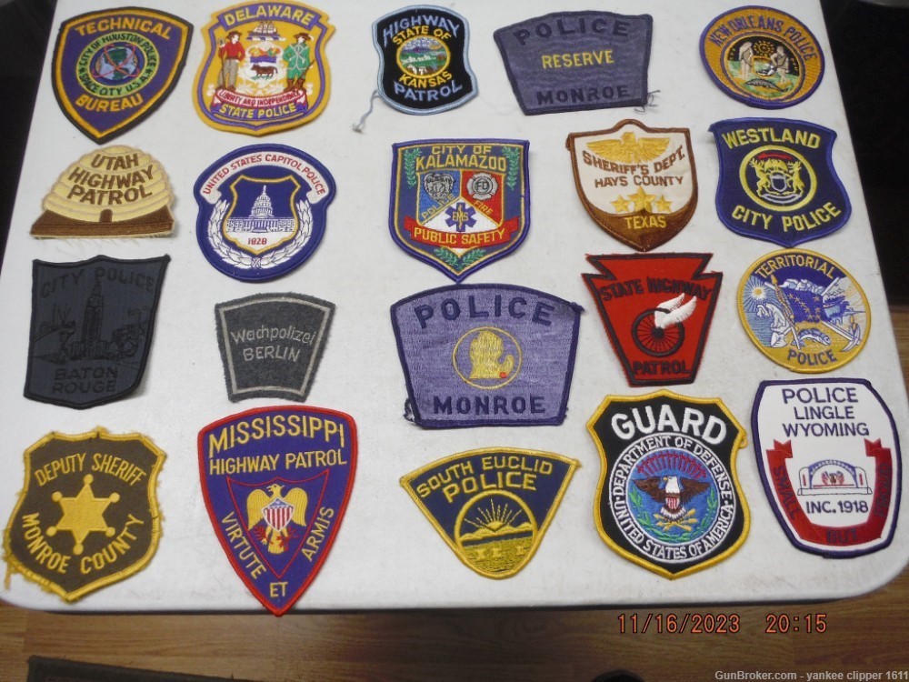 95 Police and Military patches lot of 95-img-1