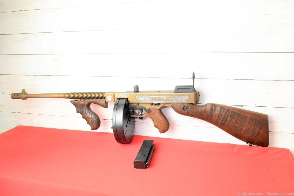FACTORY NEW AUTO ORDNANCE BOOTLEGGER THOMPSON 1927A-1 DELUXE CARBINE .45 -img-1
