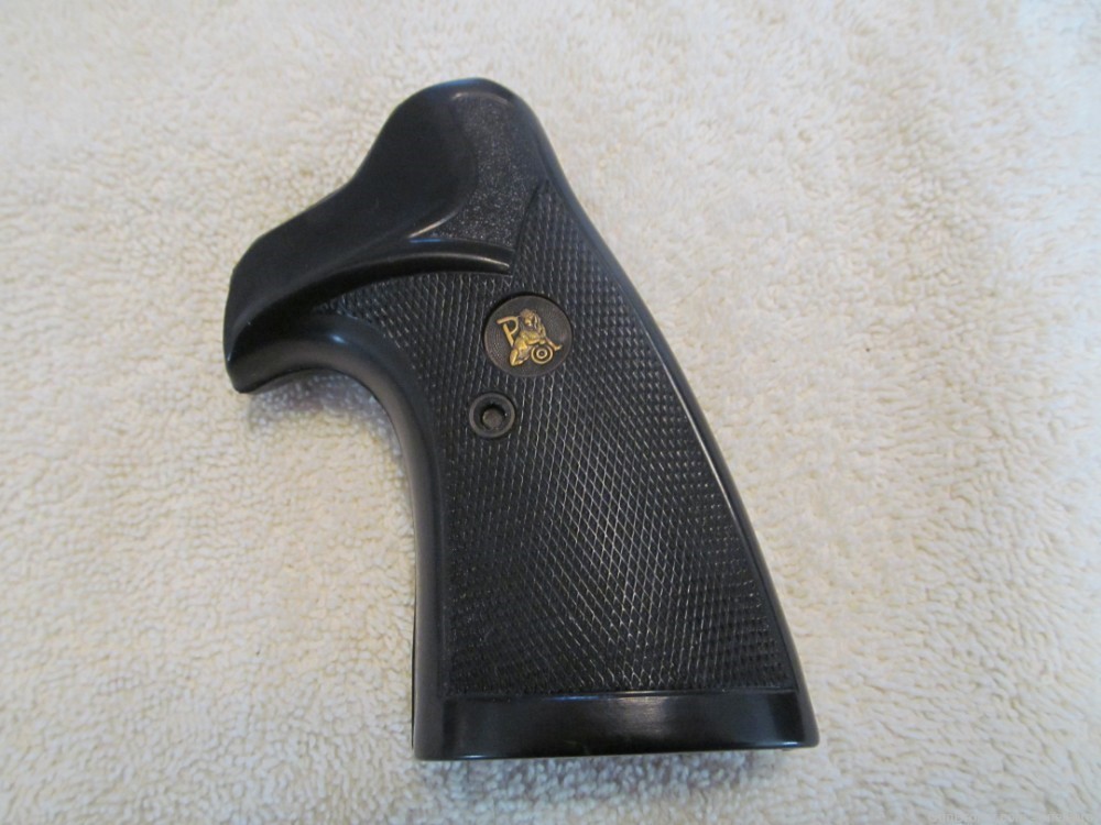 S&W K-Frame Square Butt Grips by pachmayr-img-0