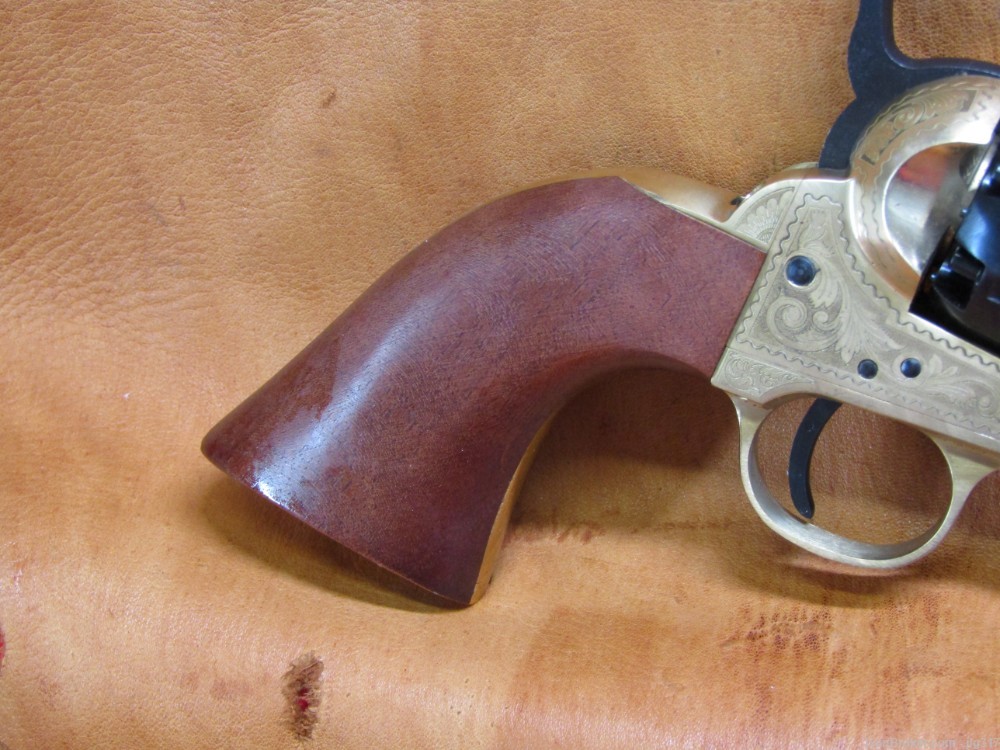 New F Lli Pietta 1860 Army Brass 44 BP Engraved 8" BBL Revolver-img-2