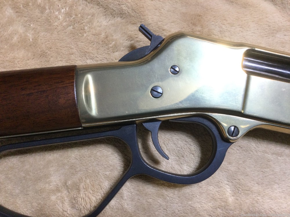 HENRY BIG BOY MARE’S LEG CENTERFIRE in .44 mag Cal. W/Accessories-img-17