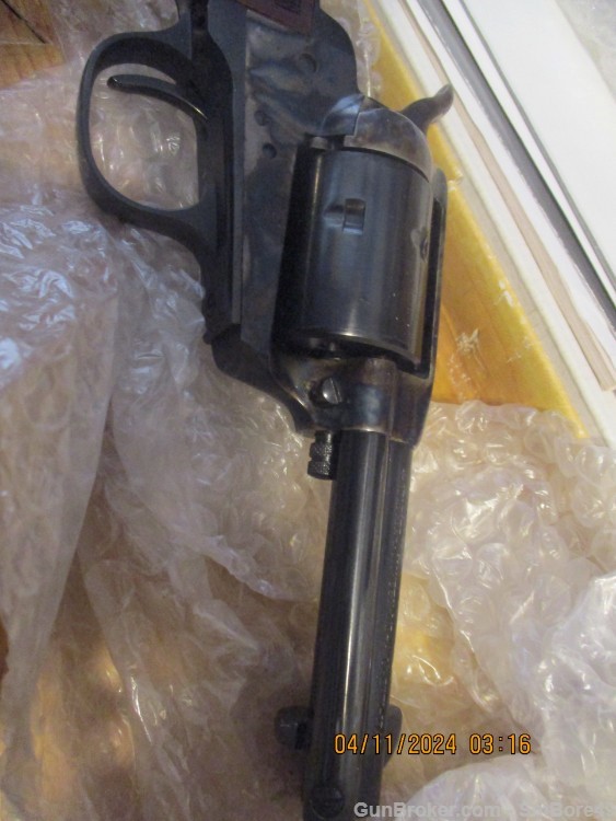 Uberti Birdshead 3.5 inch .22/,22mag revolver, New in its box , unfired-img-8