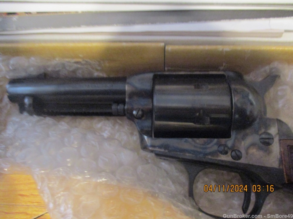 Uberti Birdshead 3.5 inch .22/,22mag revolver, New in its box , unfired-img-11