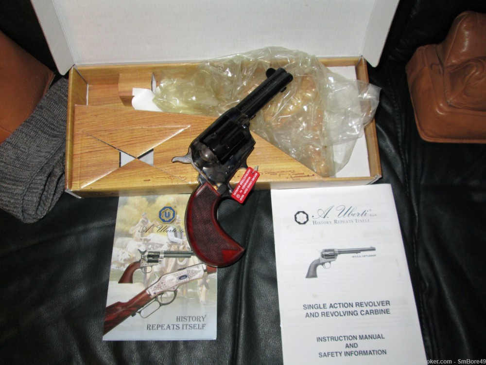 Uberti Birdshead 3.5 inch .22/,22mag revolver, New in its box , unfired-img-1