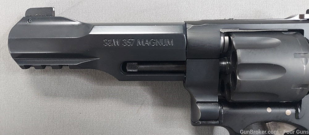 Smith & Wesson M&P R8 Performance Center Revolver 357 Mag 5" Barrel 170292-img-2