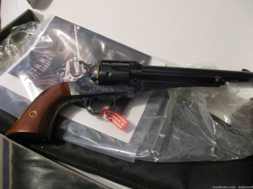 NEW in its Box ,a Taylor 1875 Outlaw, 7.5 .357 mag-img-1
