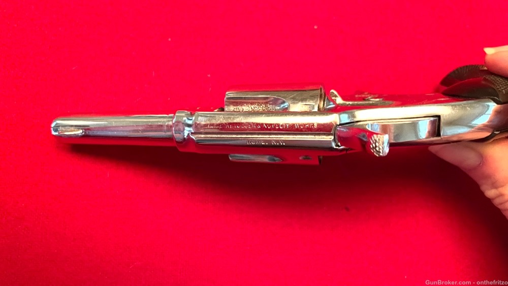 Rome Revolver & Novelty Works .32 RF Spur Trigger, Engraved-img-4
