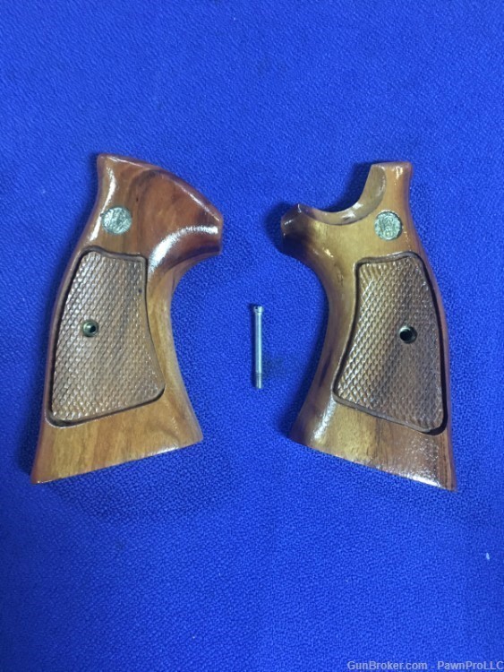 Smith & Wesson K-Frame Goncalo Alves Target Grips-img-0