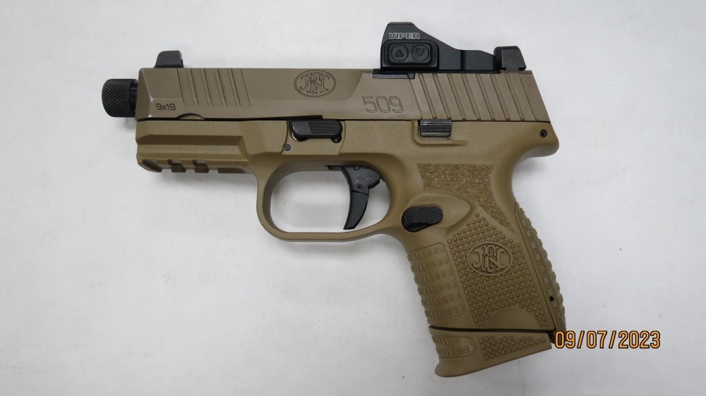 FN 509 Compact Tactical FDE 9mm pistol with Vortex Viper red dot 10rd mag-img-1