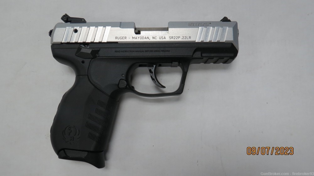 Ruger SR22P SR22 Two tone 22lr pistol w/10rd magazine-img-0