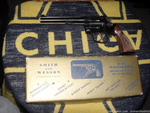 SMITH & WESSON K-22 MODEL 17-img-4