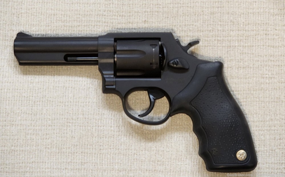 Taurus Model 65 Revolver 4 Inch Barrel 357 Magnum-img-0