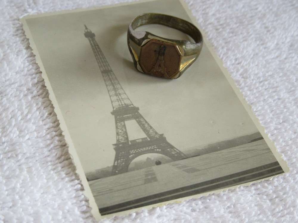 BLITZKRIEG SOUVENIR RING Eiffel Tower Paris France 1940 POW-Acquired ! !-img-3