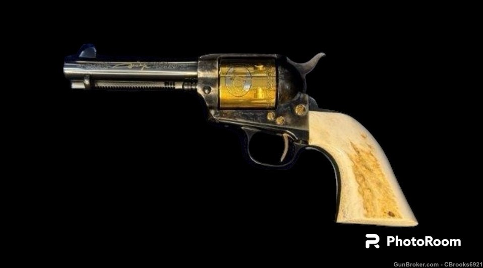 The John Wayne Tribute Revolver-img-3