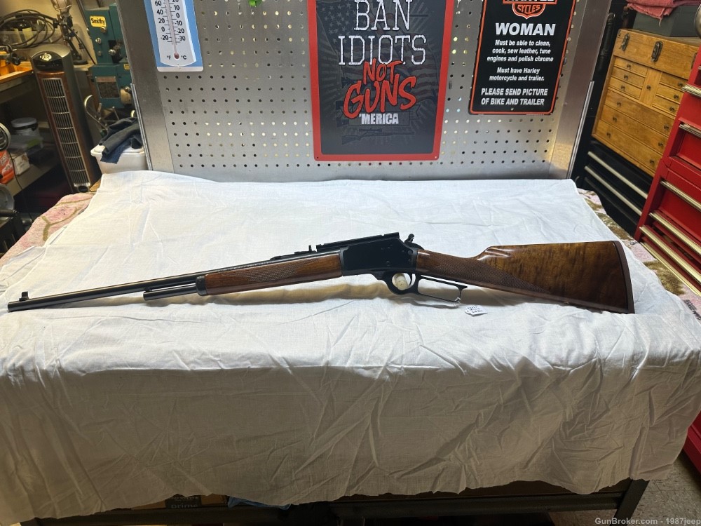 Marlin 1894 CL, Classic in 218 Bee Caliber-img-4