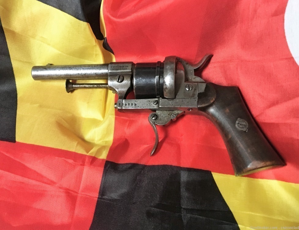 E. LEFAUCHEUX Brevete Revolver, 7mm pinfire-img-1