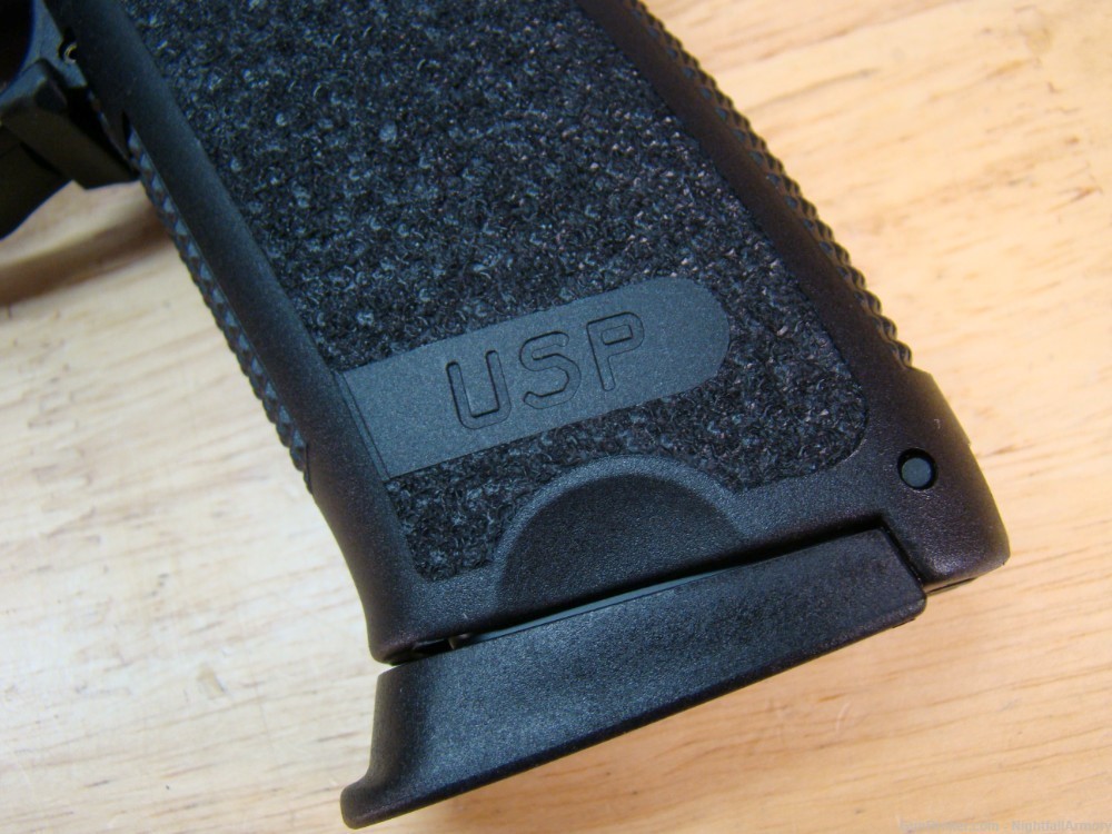 Pair of H&K USP45 Expert Pistols HK USP 45 12rd .45ACP 81000364 consec #'s-img-16