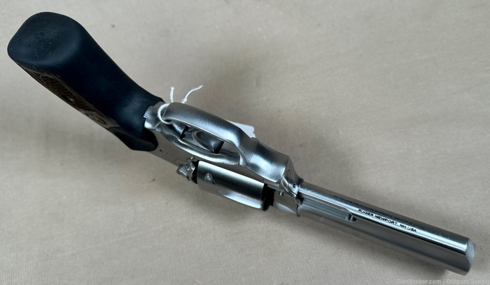 Ruger SP101 .357 Magnum Stainless Steel 4" Barrel w/ Case Used-img-3