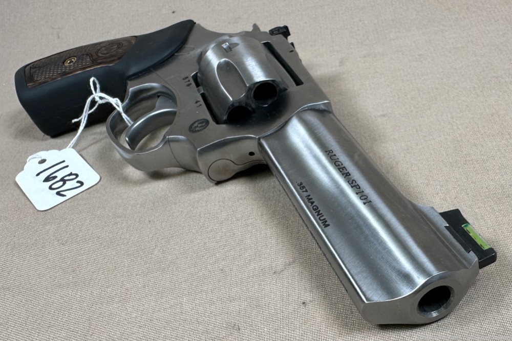 Ruger SP101 .357 Magnum Stainless Steel 4" Barrel w/ Case Used-img-0