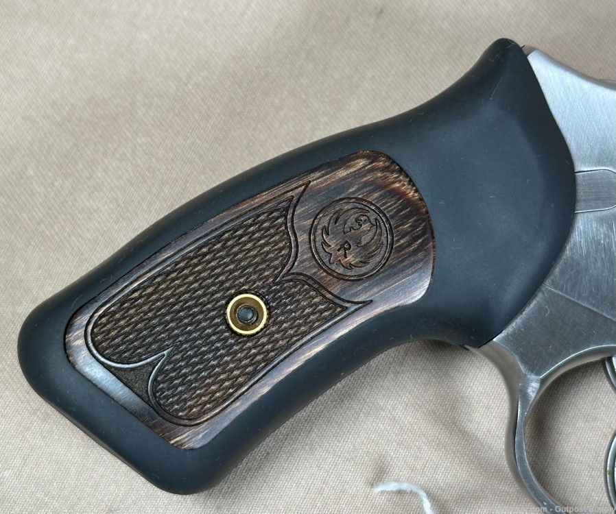 Ruger SP101 .357 Magnum Stainless Steel 4" Barrel w/ Case Used-img-6