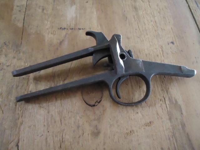 UNKNOWN RIFLE TRIGGER HOUSING-img-1
