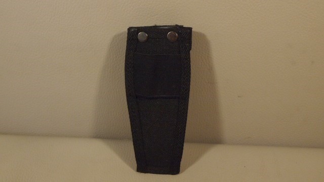 BLACK CLOTH FOLDING KNIFE SHEATH W/ FRONT POCKET-img-1