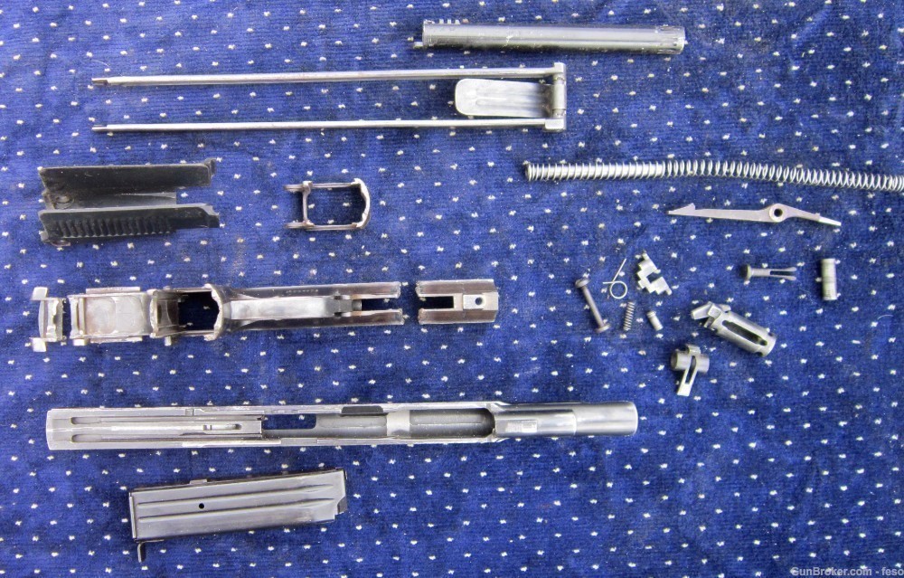 PM63 parts kit w/BARREL,shoulder holster,2 mags, Polish PDW 9mm Mak-img-3