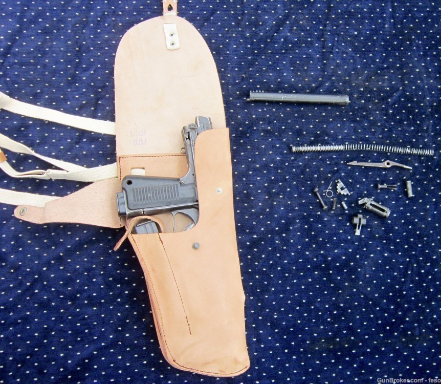 PM63 parts kit w/BARREL,shoulder holster,2 mags, Polish PDW 9mm Mak-img-6