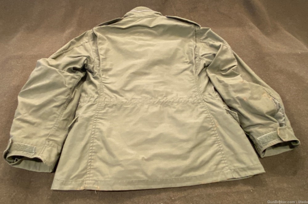 Vintage Vietnam Era M65 Military Jacket, Men’s Medium Short, Olive Drab GRN-img-11
