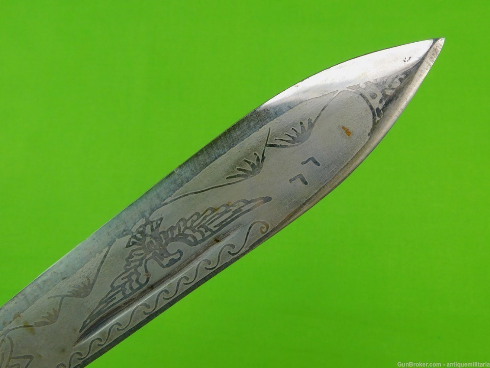 Auc $120 Mexican Mexico Engraved Spear Point Knuckle Fighting Knife-img-16
