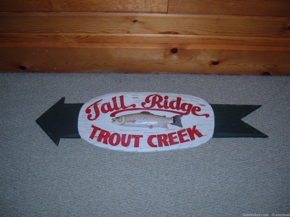 Like New Cabin Lodge Trout Creek Decoration Hanging Wooden Fish Sign-img-1